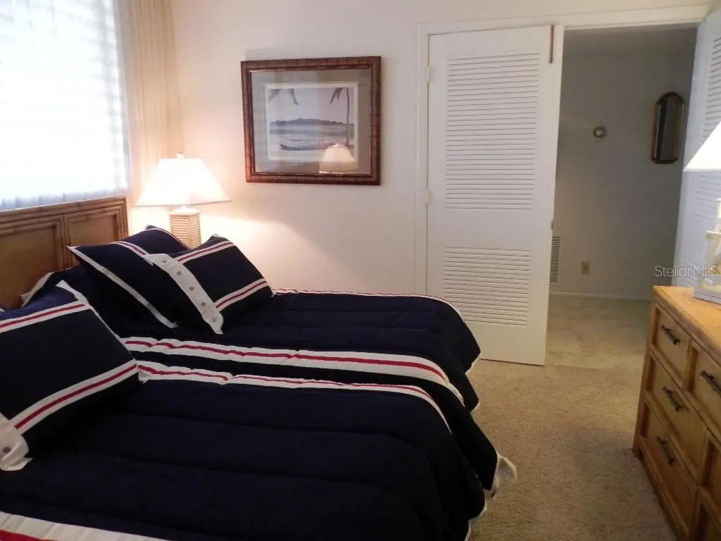 1105 Gulf Of Mexico Drive Longboat Key FL 34228