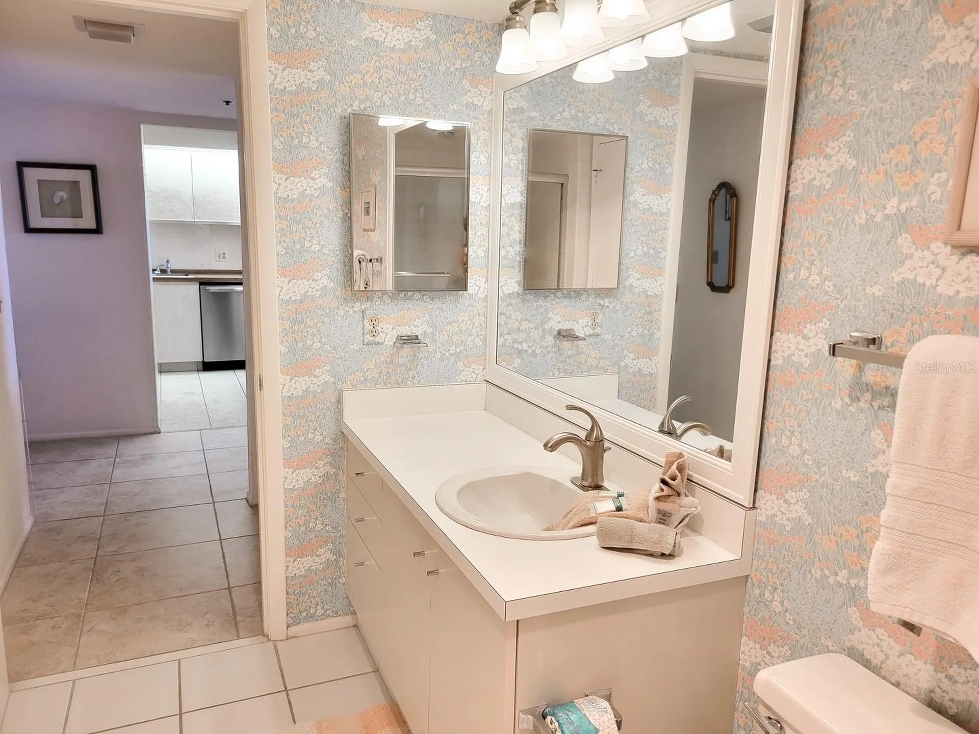1105 Gulf Of Mexico Drive Longboat Key FL 34228