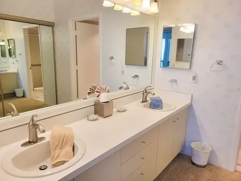 1105 Gulf Of Mexico Drive Longboat Key FL 34228