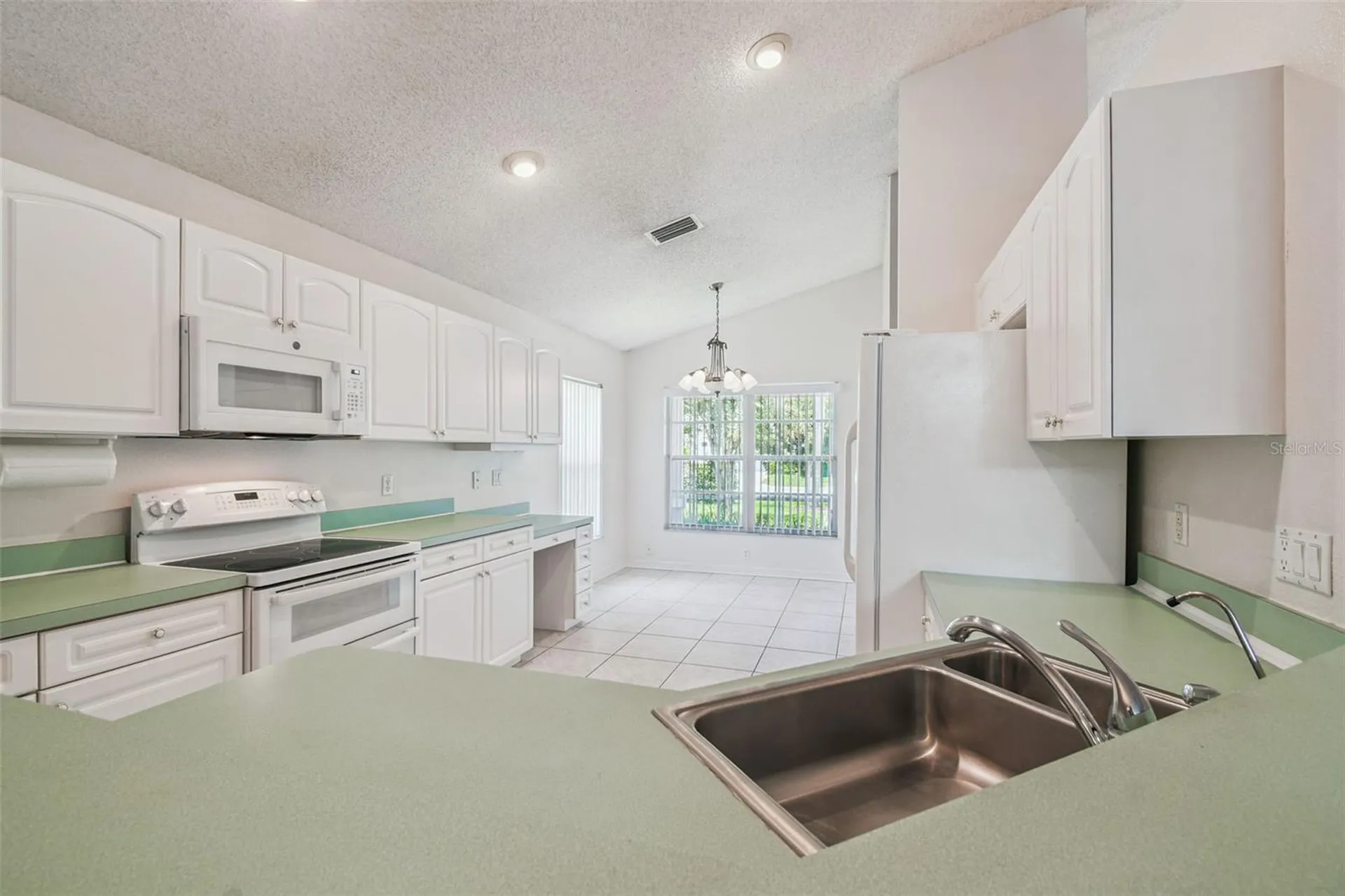 1747 Orchardgrove Avenue New Port Richey FL 34655