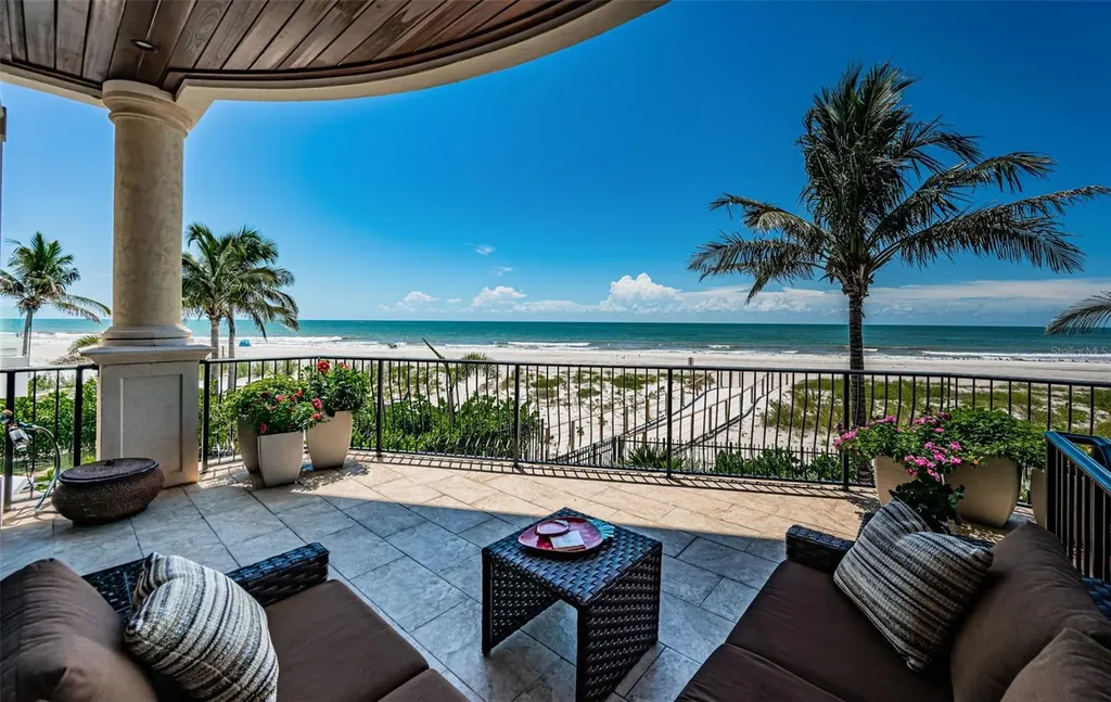 17824 Lee Avenue Redington Shores FL 33708