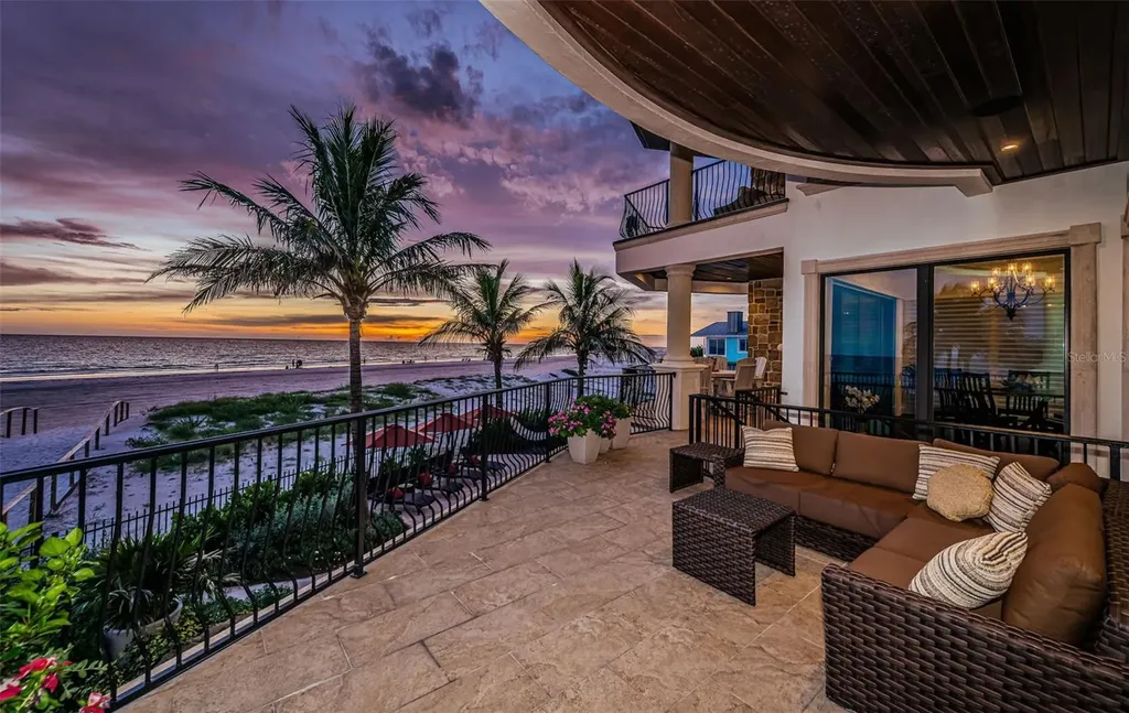 17824 Lee Avenue Redington Shores FL 33708