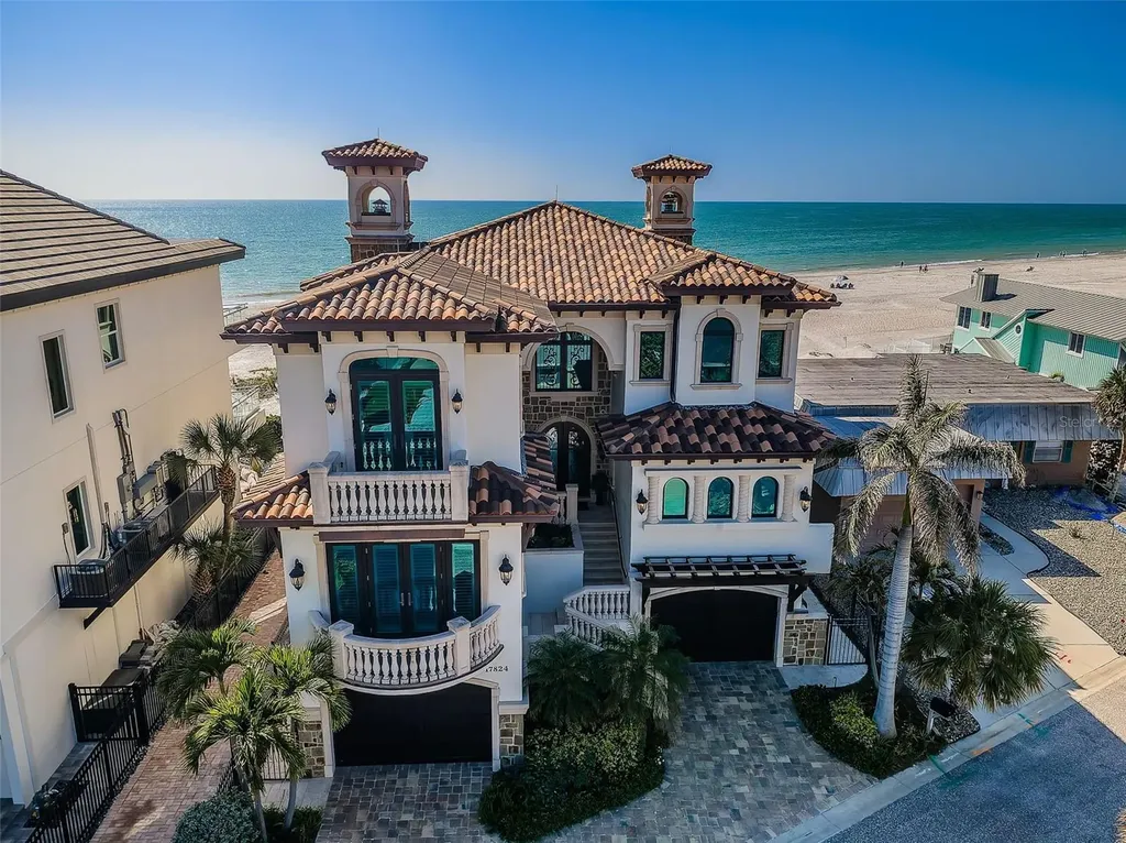 17824 Lee Avenue Redington Shores FL 33708