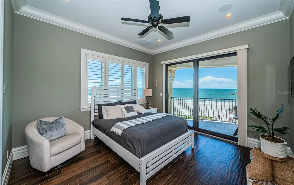 17824 Lee Avenue Redington Shores FL 33708