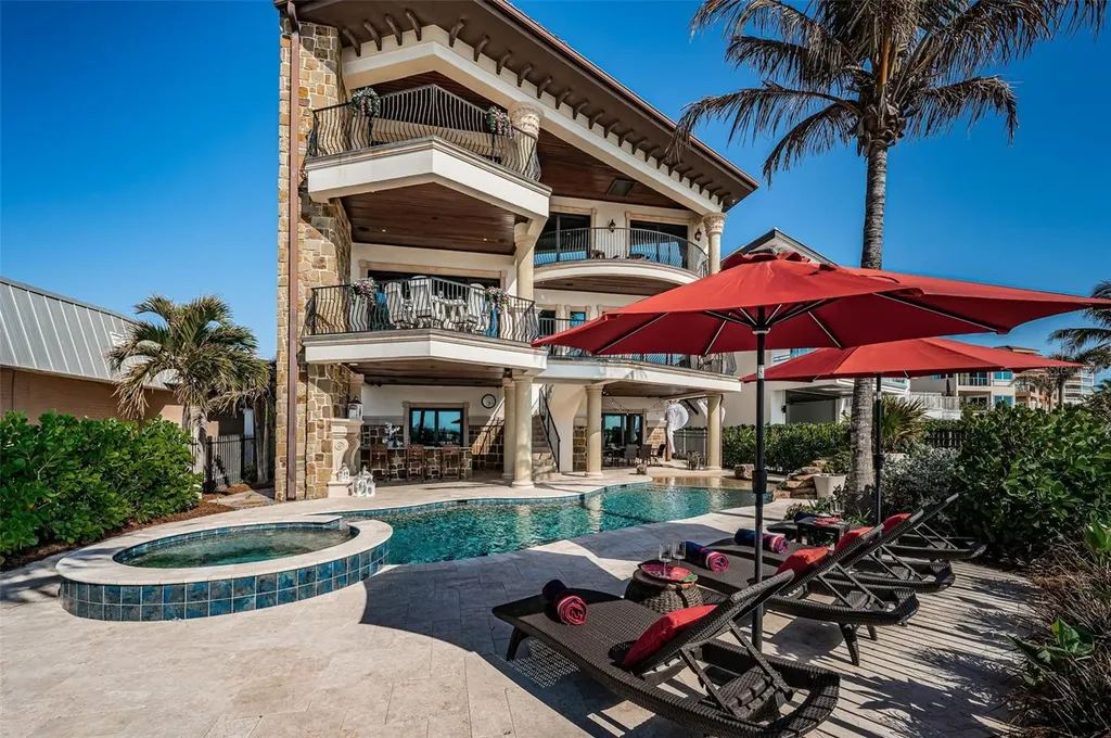 17824 Lee Avenue Redington Shores FL 33708