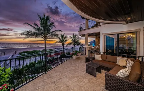 17824 Lee Avenue Redington Shores FL 33708