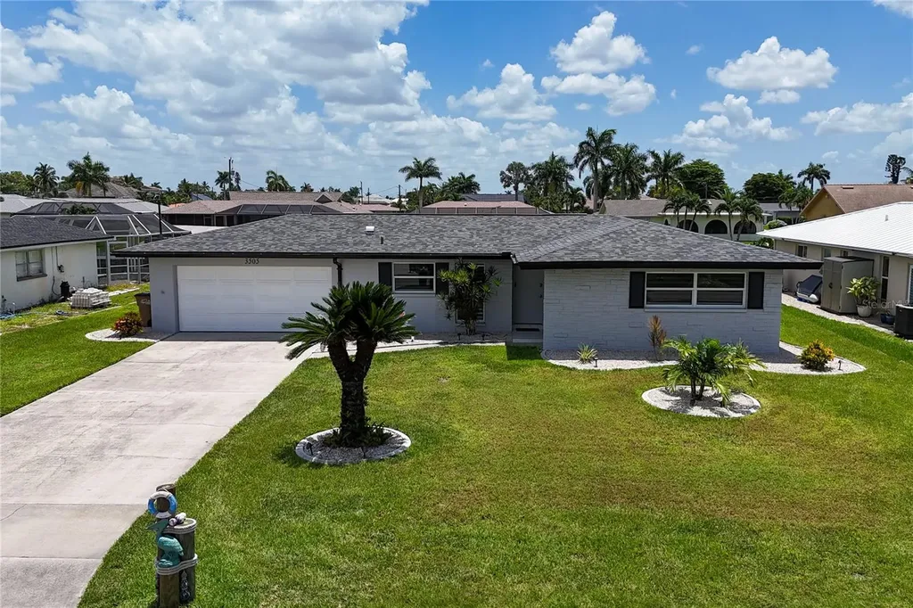 3505 SE 16th Place Cape Coral FL 33904