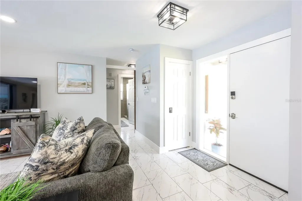 3505 SE 16th Place Cape Coral FL 33904