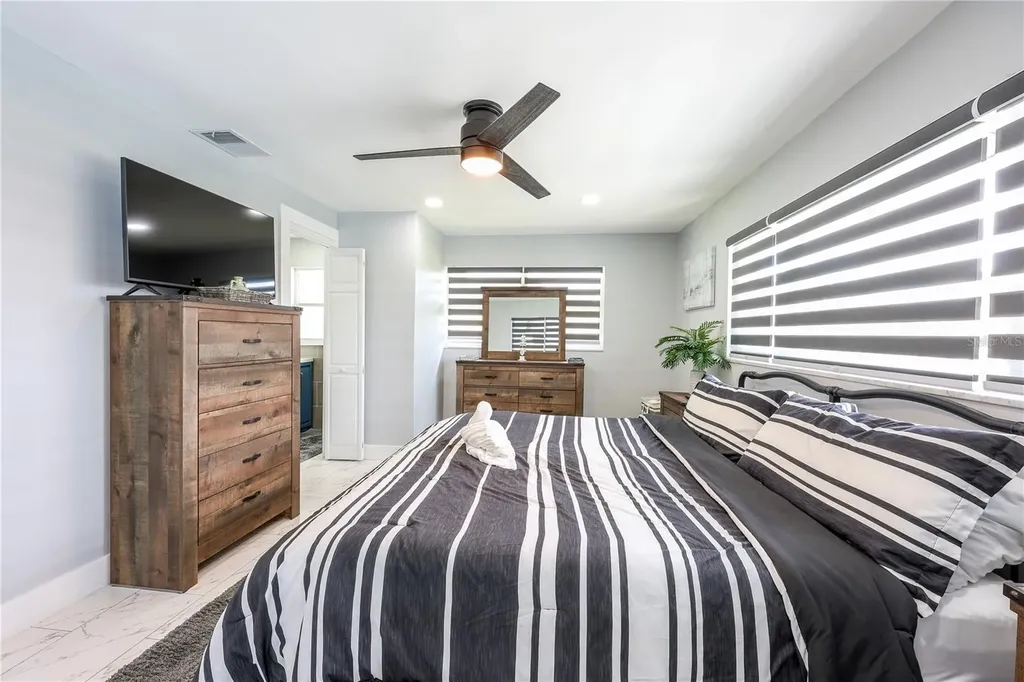 3505 SE 16th Place Cape Coral FL 33904