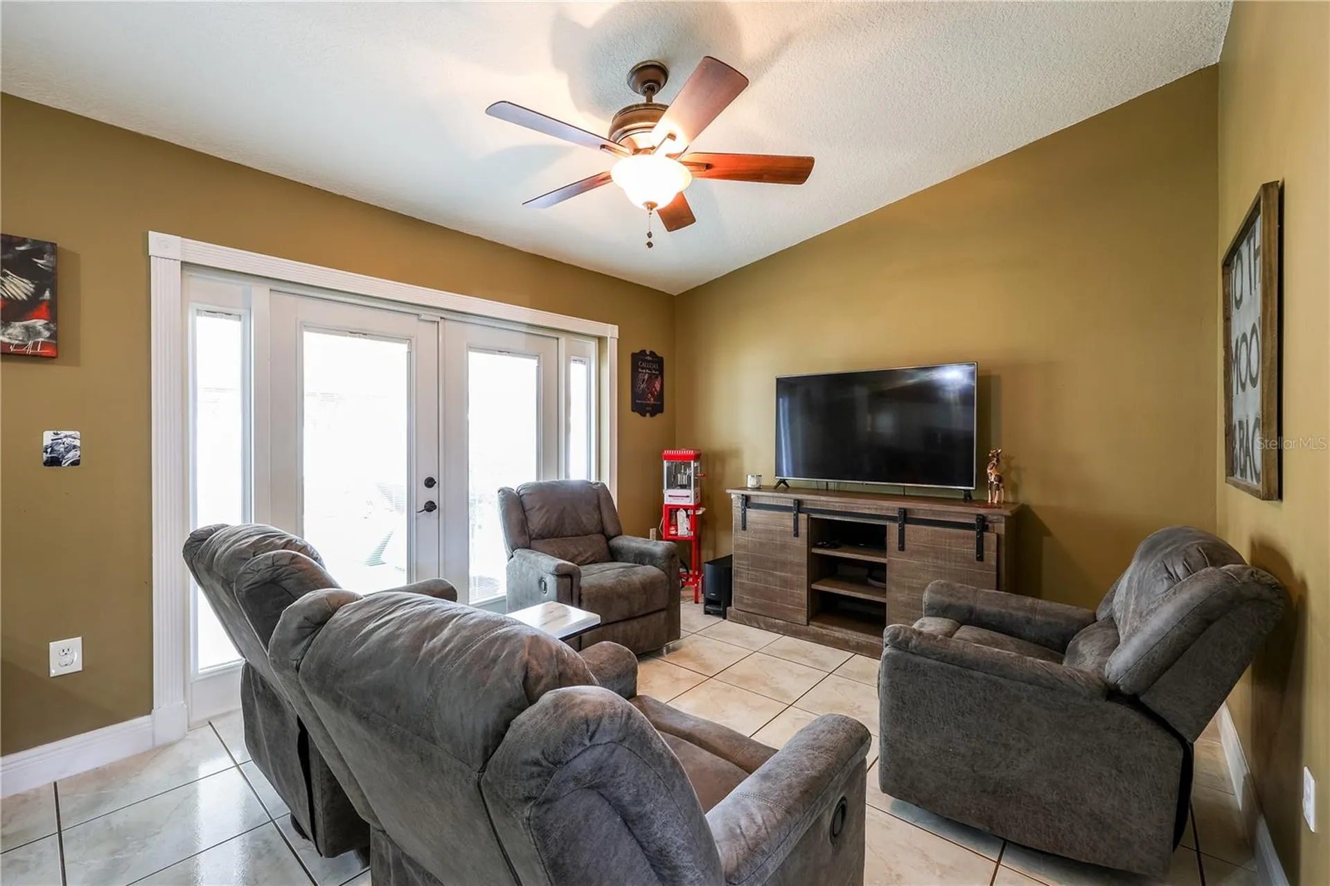 3505 SE 16th Place Cape Coral FL 33904