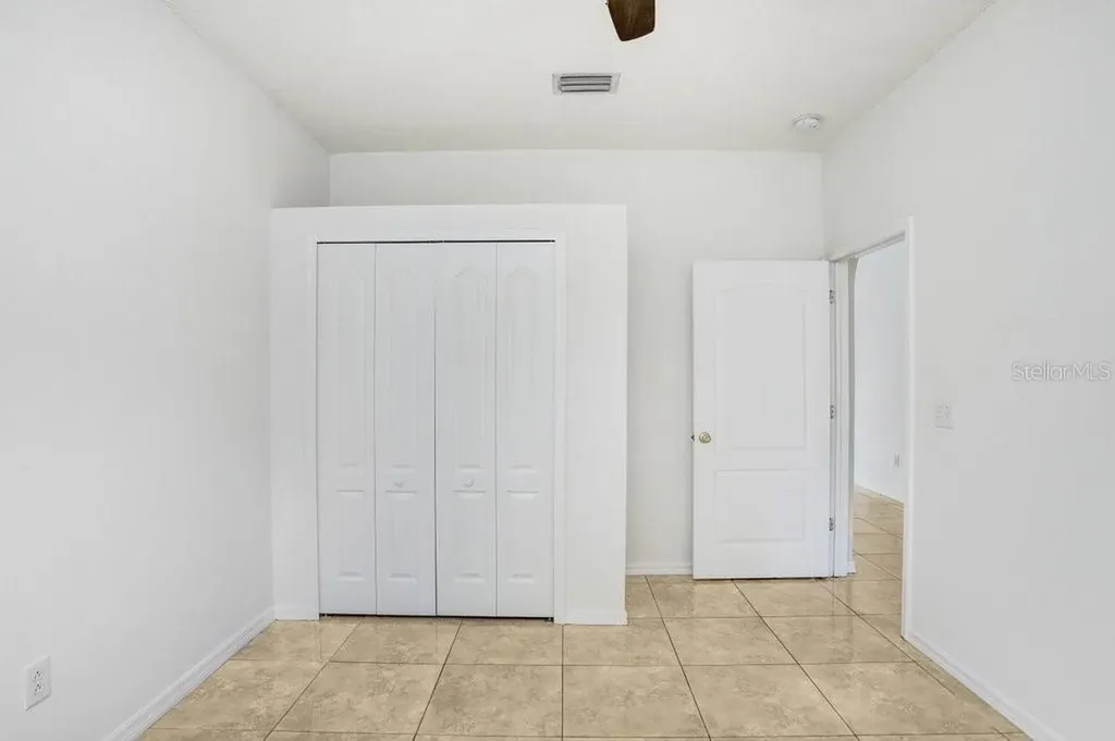 930 Grand Canyon Drive Valrico FL 33594