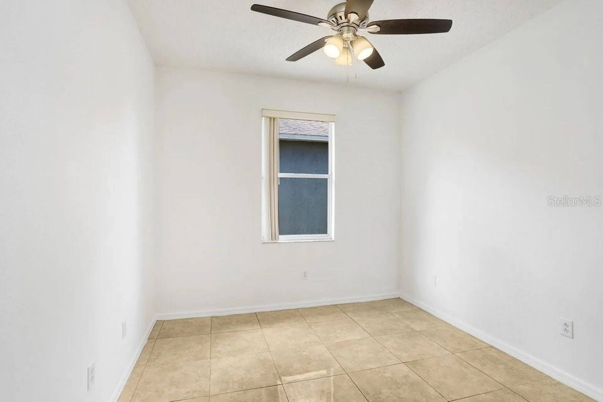 930 Grand Canyon Drive Valrico FL 33594