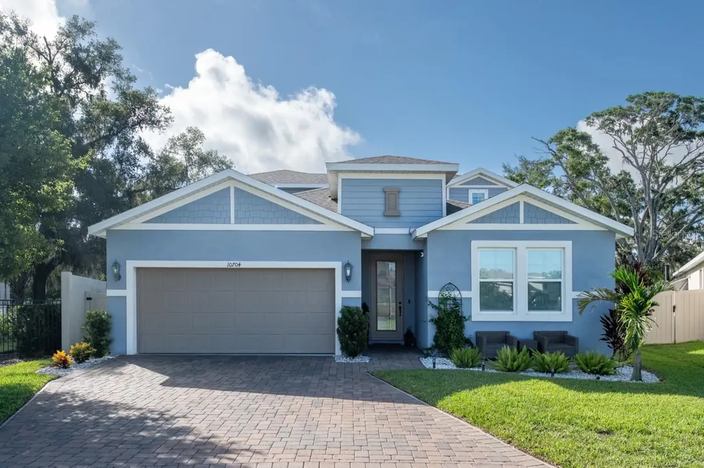 10704 Whitland Grove Drive Riverview FL 33578