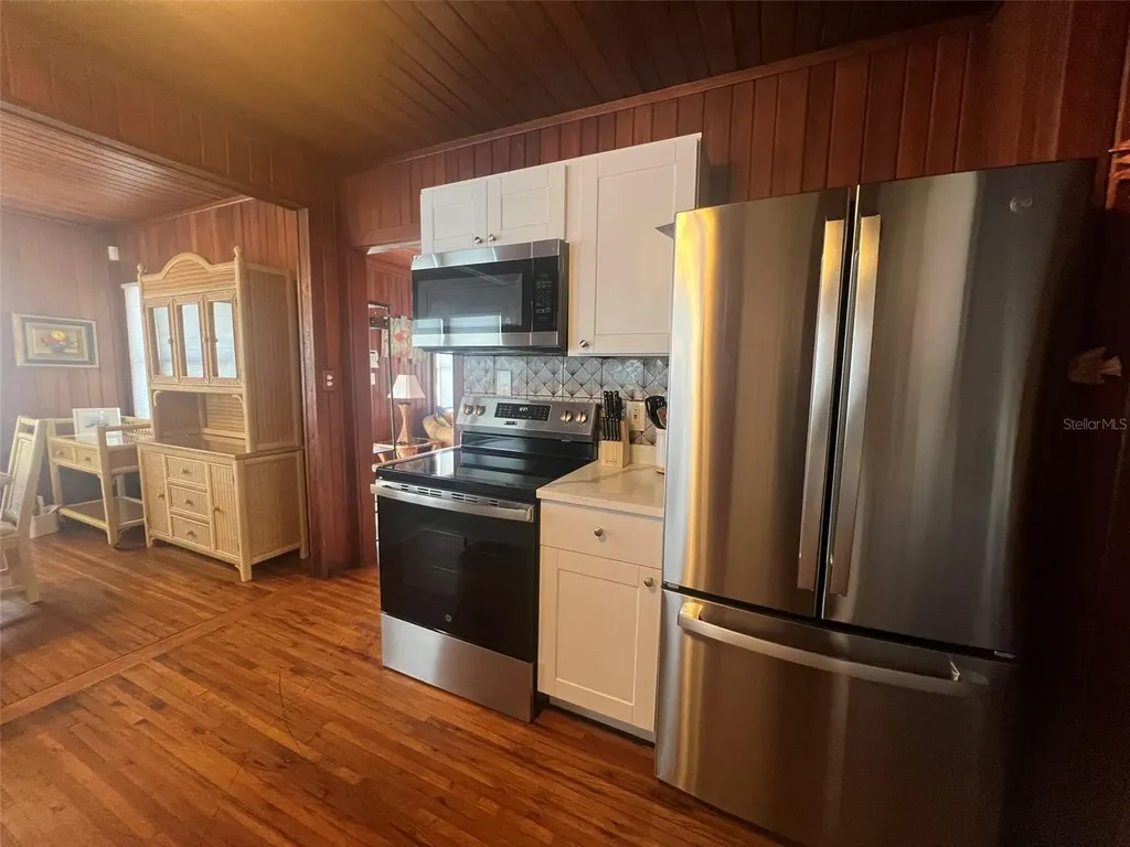 5 82nd Avenue Treasure Island FL 33706