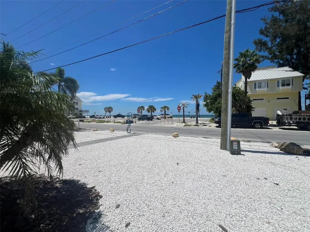 5 82nd Avenue Treasure Island FL 33706