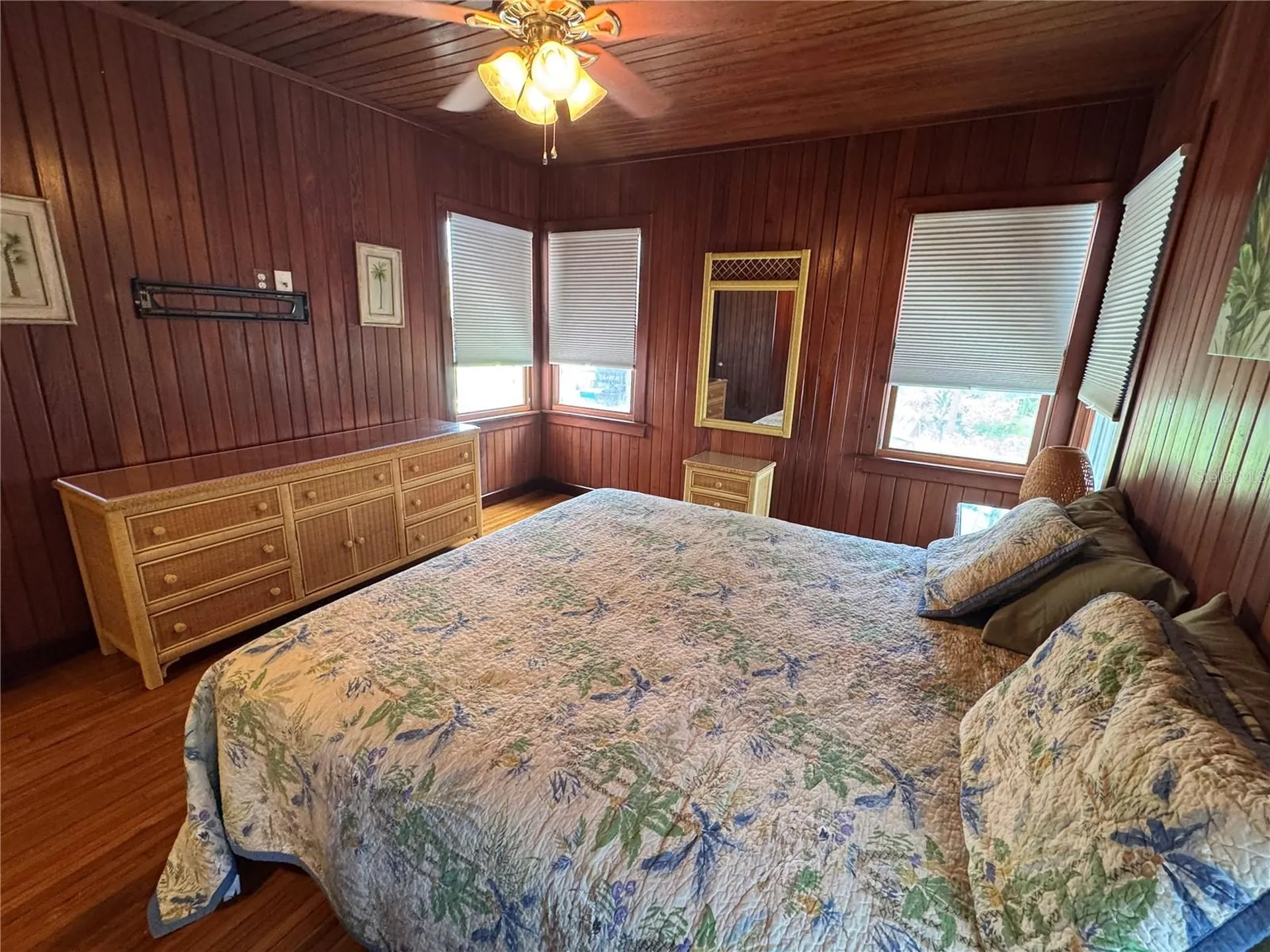 5 82nd Avenue Treasure Island FL 33706