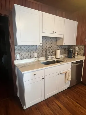 5 82nd Avenue Treasure Island FL 33706