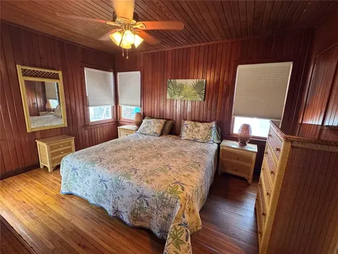 5 82nd Avenue Treasure Island FL 33706
