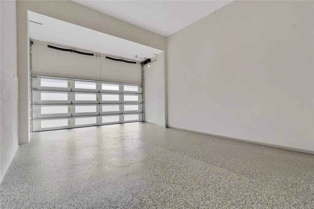 5003 W Poe Avenue Tampa FL 33629