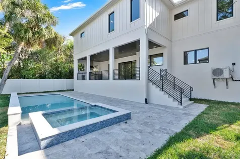 5003 W Poe Avenue Tampa FL 33629