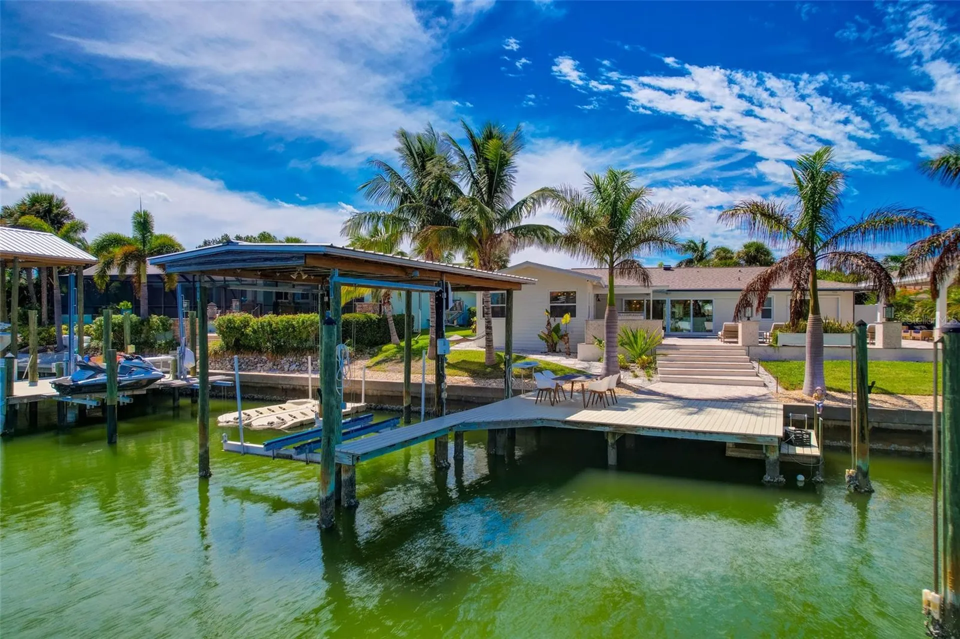 807 Snug Island Clearwater FL 33767