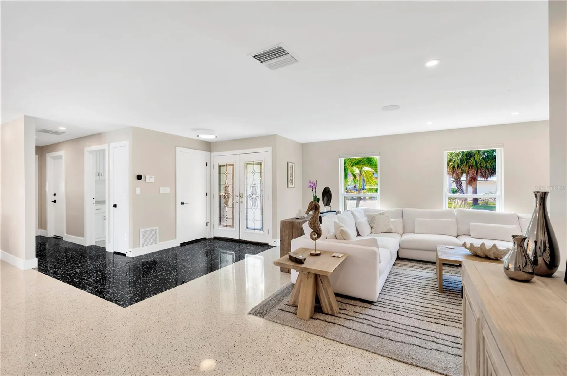 807 Snug Island Clearwater FL 33767
