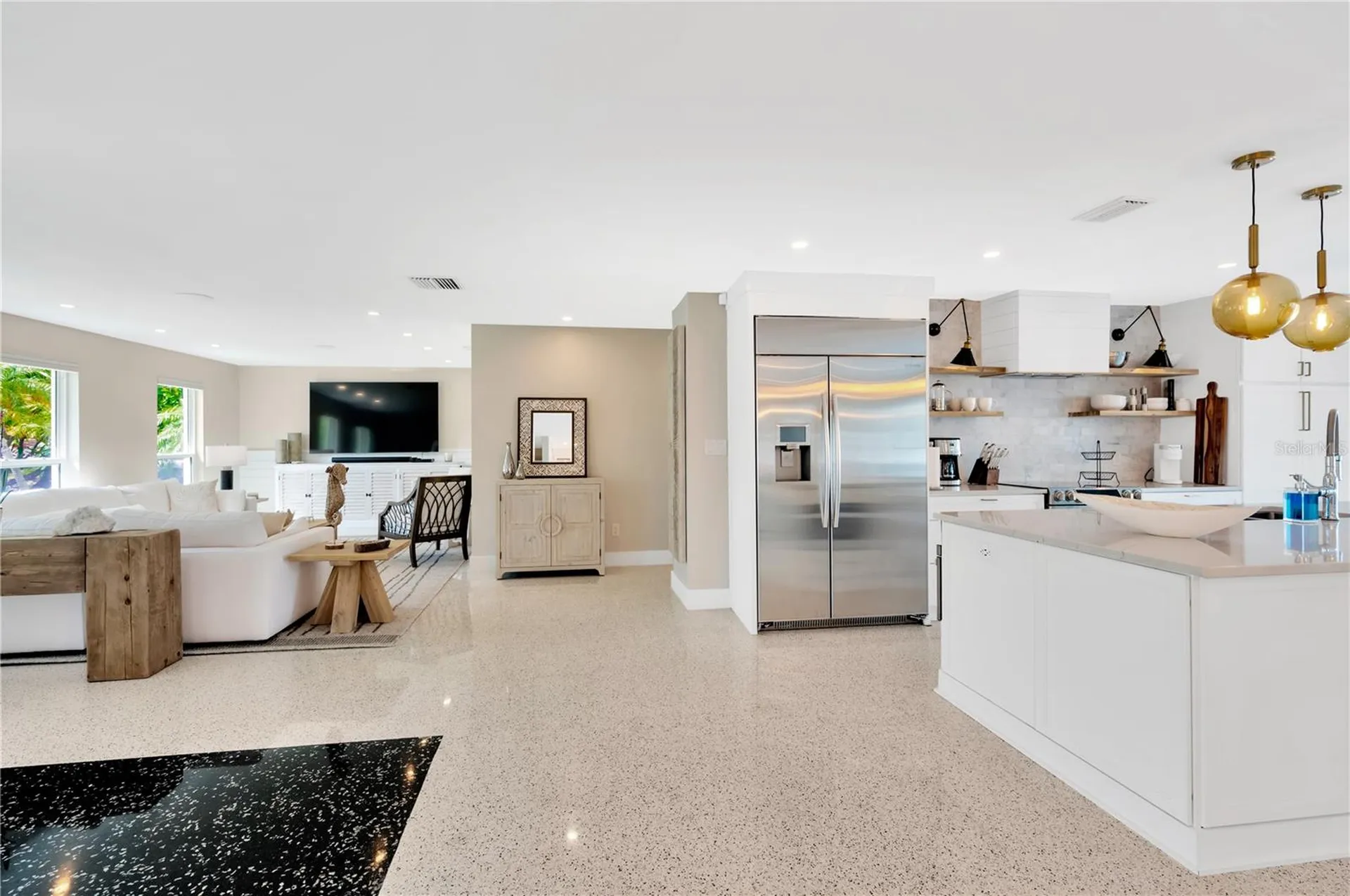 807 Snug Island Clearwater FL 33767