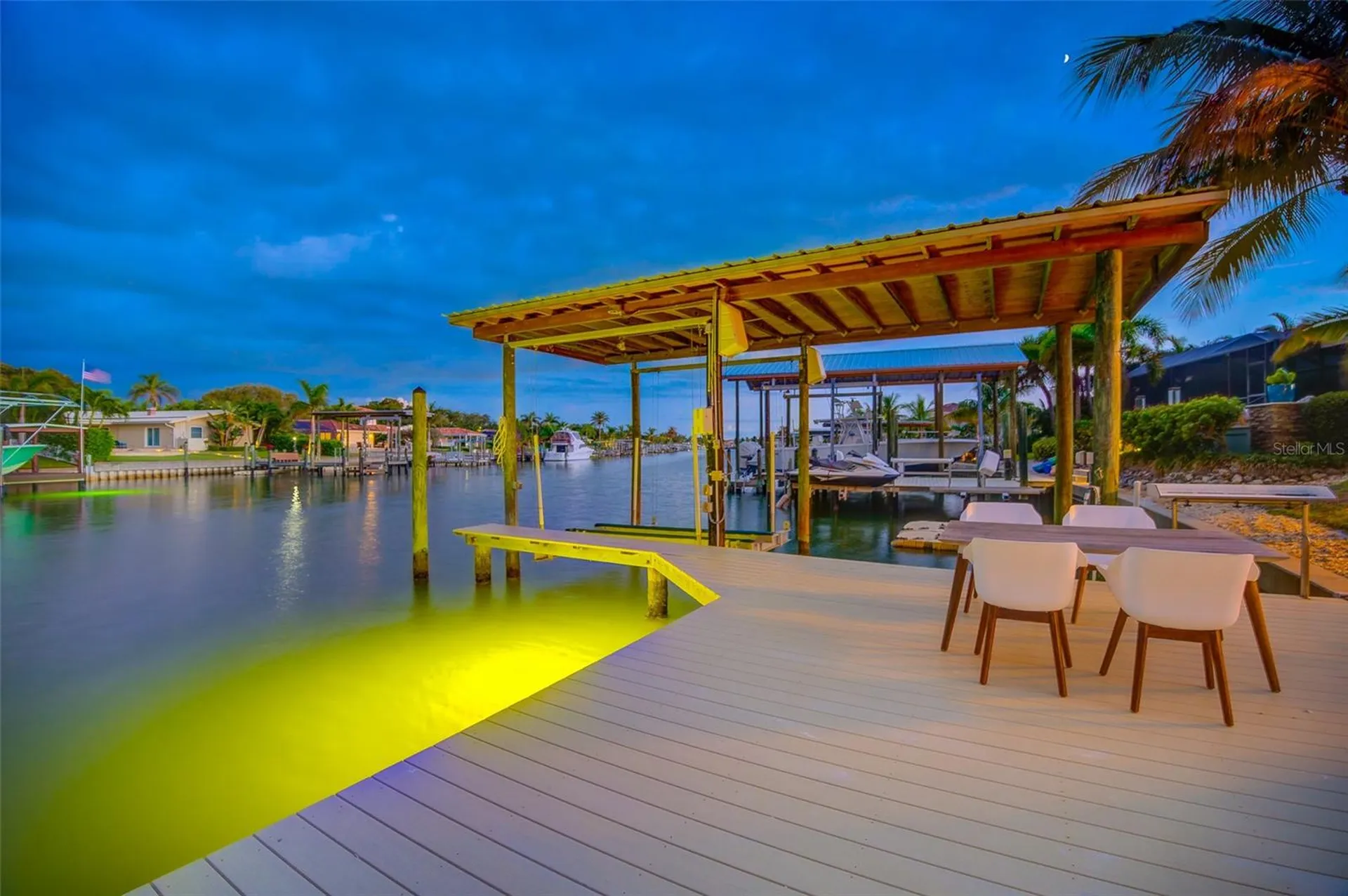 807 Snug Island Clearwater FL 33767