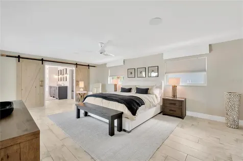 807 Snug Island Clearwater FL 33767