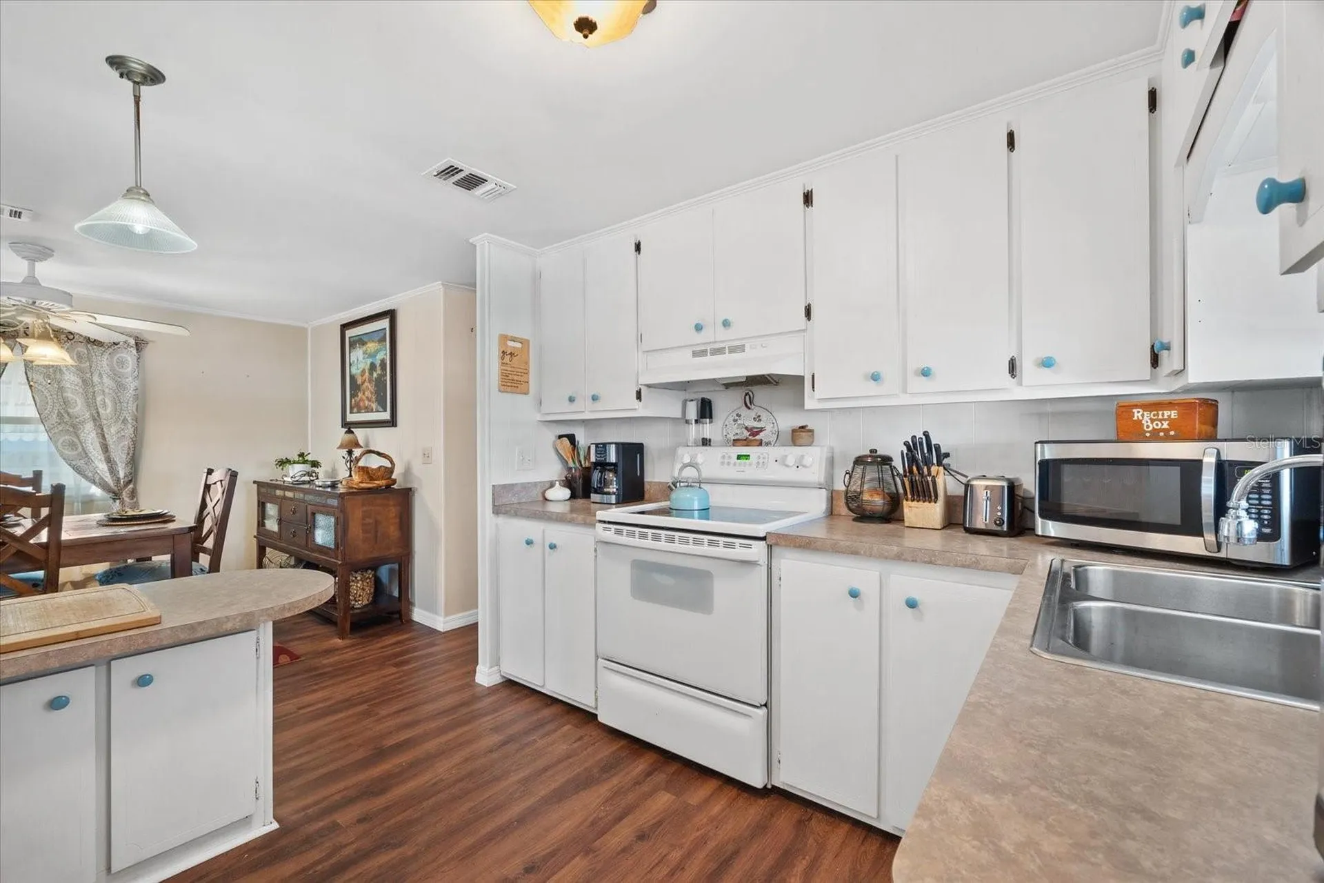 404 49th Avenue Drive W Bradenton FL 34207