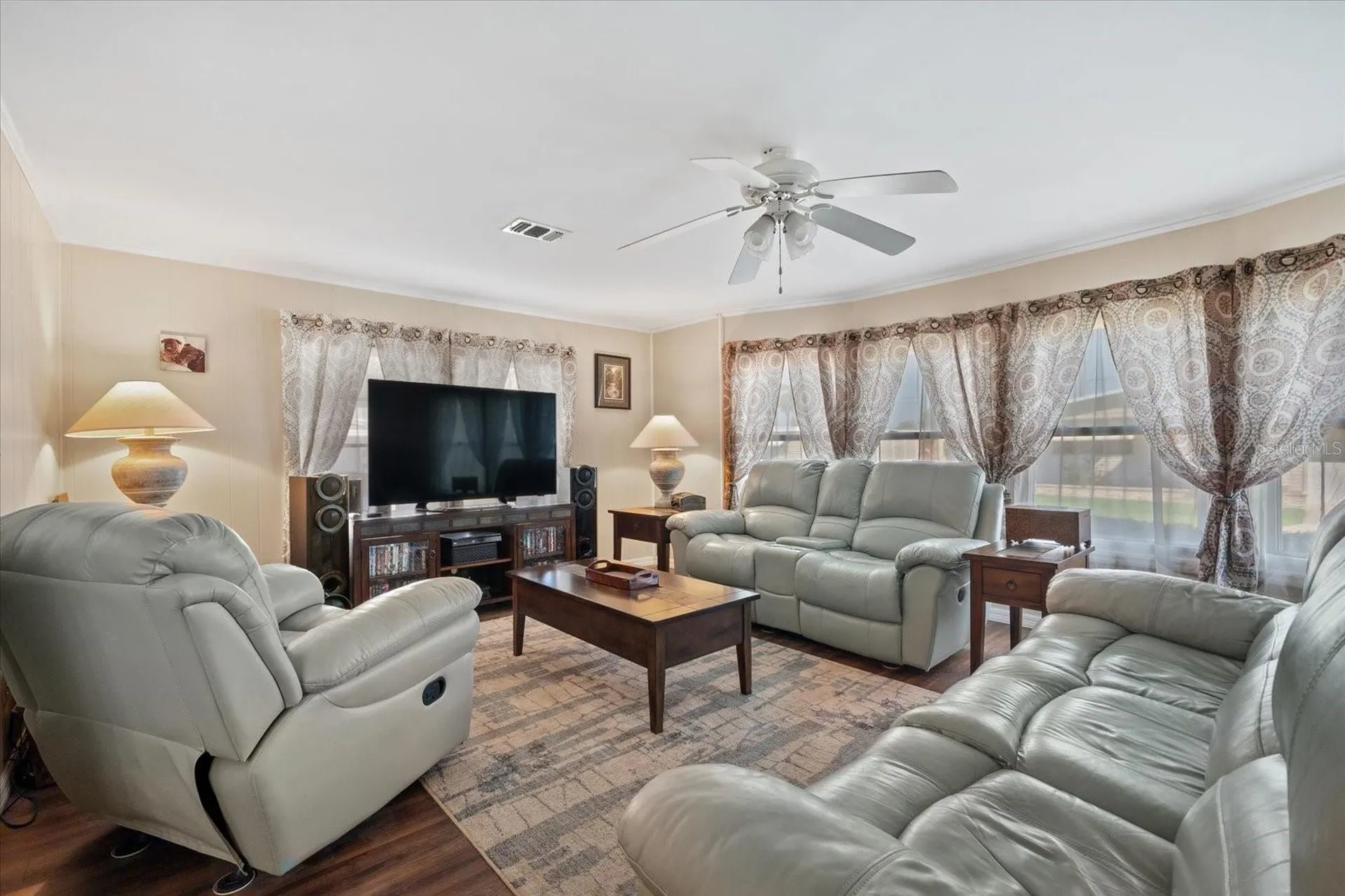 404 49th Avenue Drive W Bradenton FL 34207