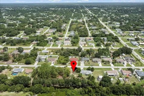 10485 Greenway Avenue Englewood FL 34224