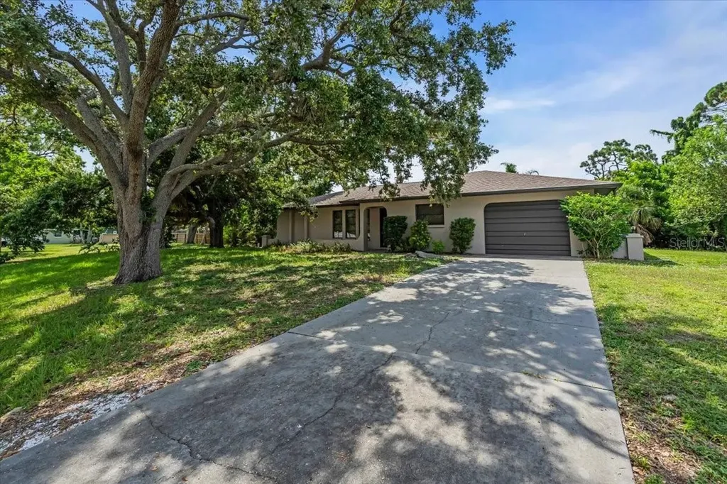 331 Burke Road Venice FL 34293