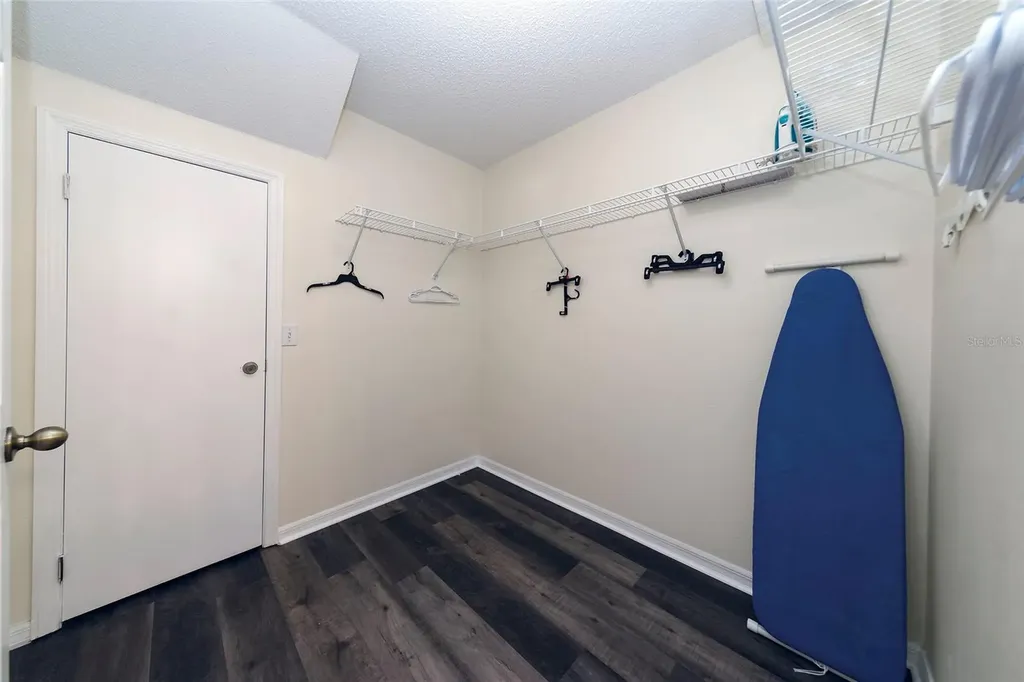 1037 Lake Berkley Drive Kissimmee FL 34746