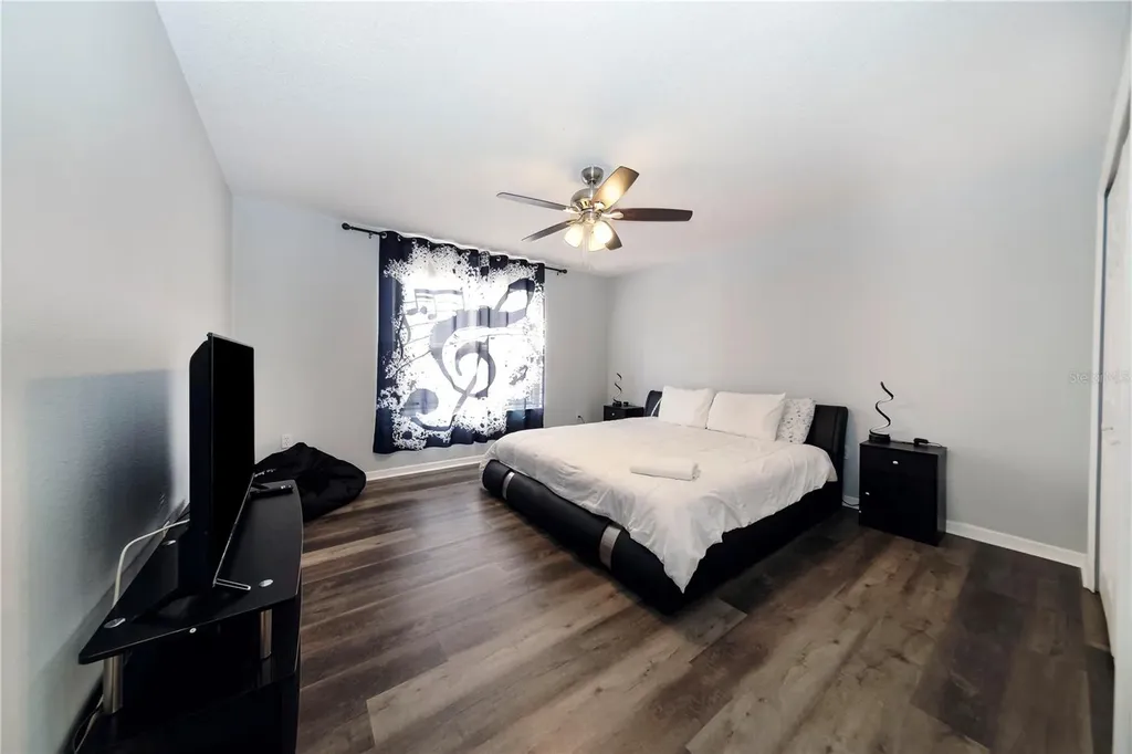 1037 Lake Berkley Drive Kissimmee FL 34746