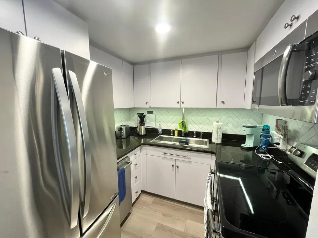 880 Mandalay Avenue Clearwater Beach FL 33767
