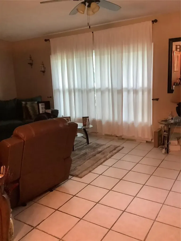 819 62nd Avenue S St Petersburg FL 33705