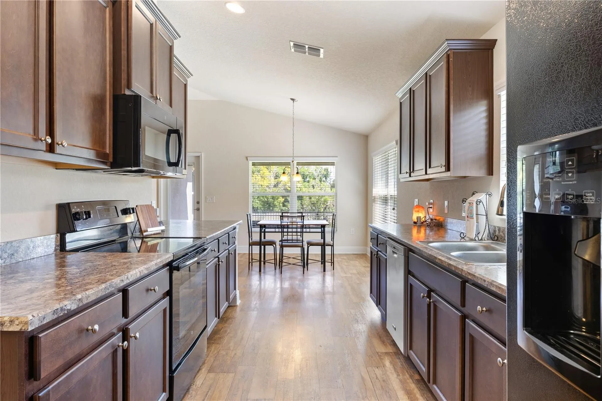 2656 Sand Hill Point Circle Davenport FL 33837