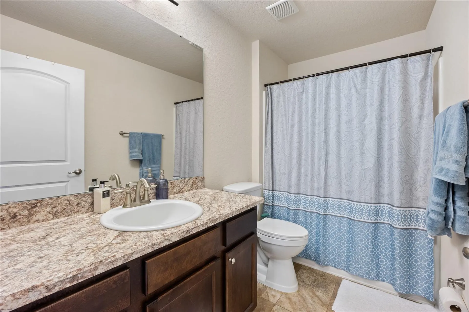 2656 Sand Hill Point Circle Davenport FL 33837