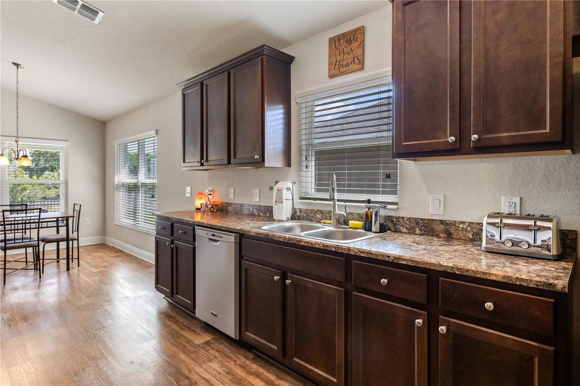 2656 Sand Hill Point Circle Davenport FL 33837