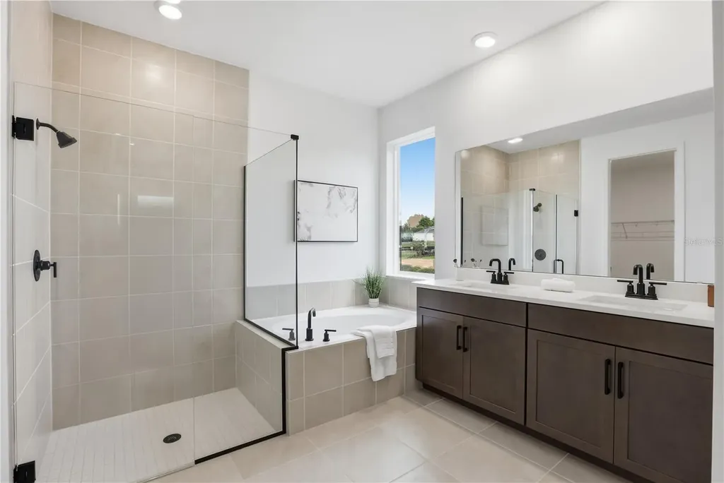 468 Veneto Circle Clermont FL 34715