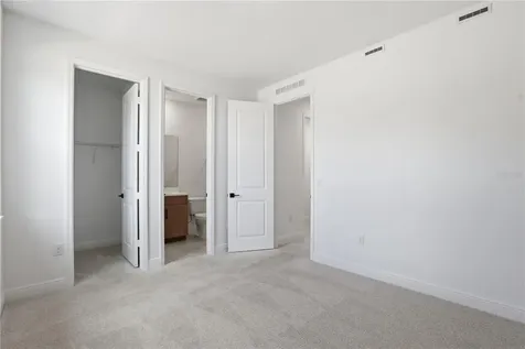 468 Veneto Circle Clermont FL 34715