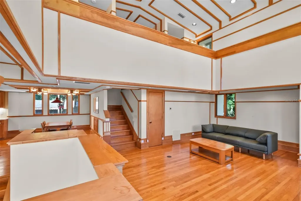 234 Alpine Street Altamonte Springs FL 32701