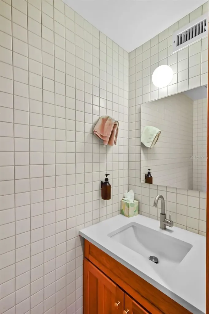 234 Alpine Street Altamonte Springs FL 32701