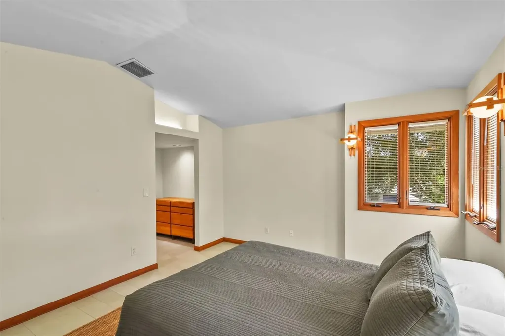 234 Alpine Street Altamonte Springs FL 32701