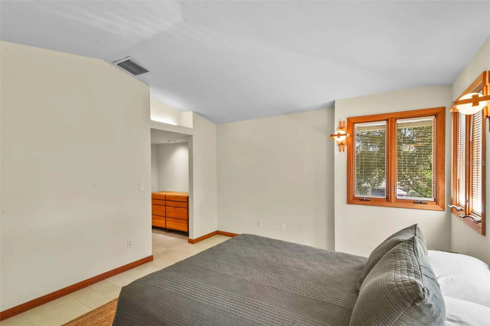 234 Alpine Street Altamonte Springs FL 32701
