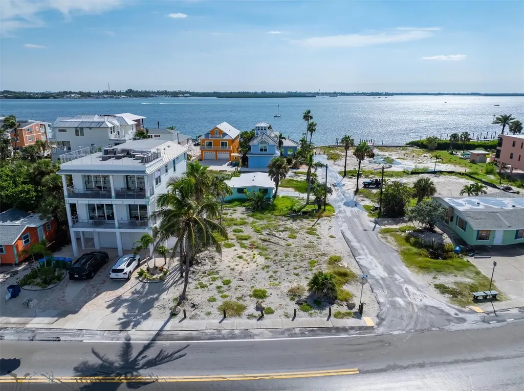 1207 Gulf Drive S Bradenton Beach FL 34217