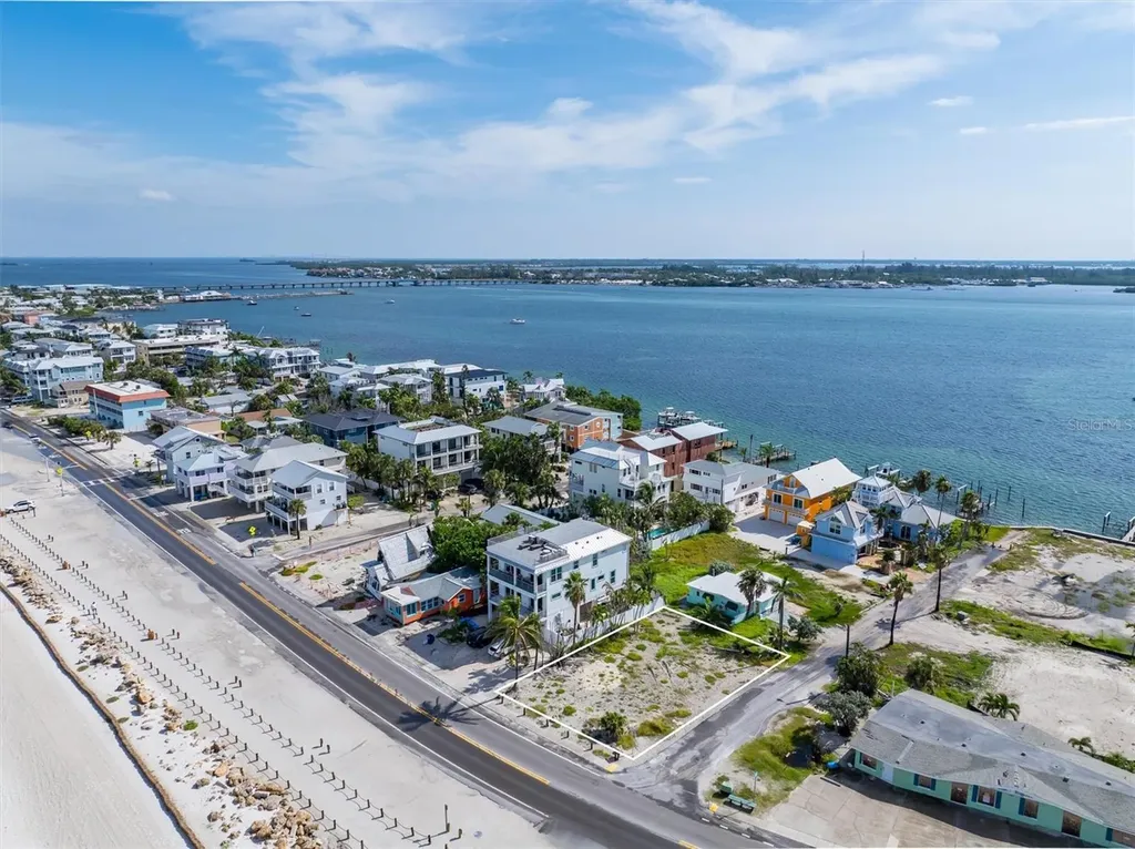 1207 Gulf Drive S Bradenton Beach FL 34217