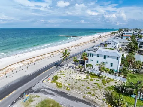 1207 Gulf Drive S Bradenton Beach FL 34217