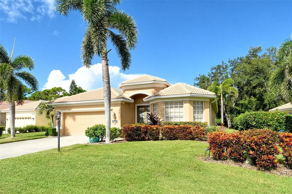 9032 Willow Brook Drive Sarasota FL 34238